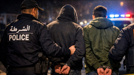 طنجة: فتح بحث قضائي في محاولة سرقة شرطي تحت التهديد بالسلاح الأبيض