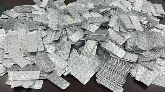 أمن ميناء طنجة المتوسط يحجز 25.200 قرص طبي مخدر