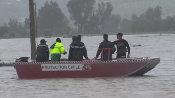 فيضانات وسيول تغمر الطرقات وتتسبب في خسائر مادية بتطوان
