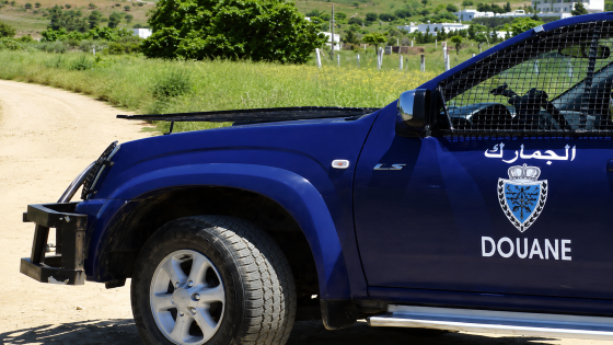 الجمارك تحبط محاولة لتهريب 23 كيلوغراماً من مخدر الشيرا بمعبر باب سبتة