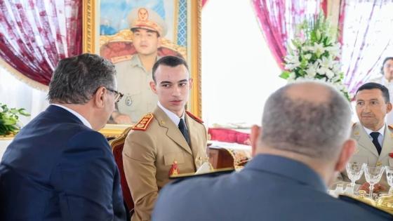 الأمير مولاي الحسن يترأس مأدبة غداء على شرف المدعوين لحفل أداء القسم