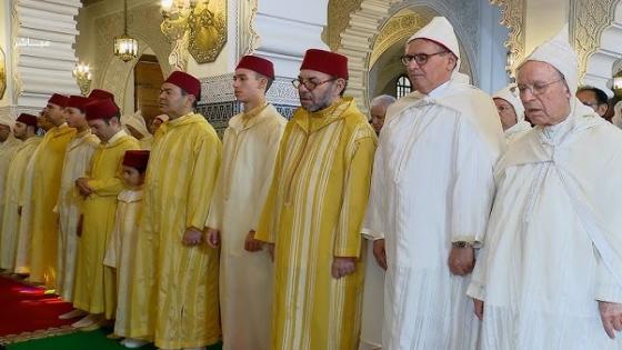 أمير المؤمنين يؤدي صلاة عيد الأضحى بمسجد الحسن الثاني بتطوان