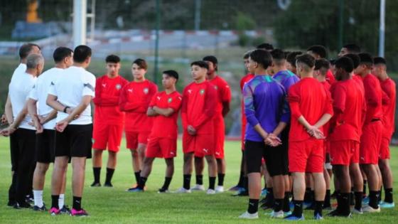 المنتخب الوطني لأقل من 17 سنة يجري حصة تدريبية بالجزائر