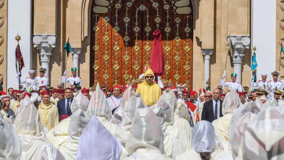 جلالة الملك يترأس حفل الولاء بالقصر الملكي بتطوان