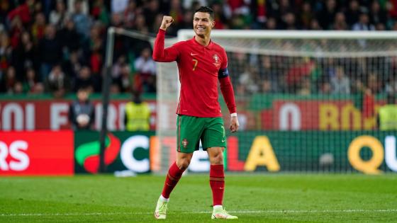 كريستيانو رونالدو يعتذر ويفتح باب العودة إلى المنتخب البرتغالي بعد خلافه مع جيسوس