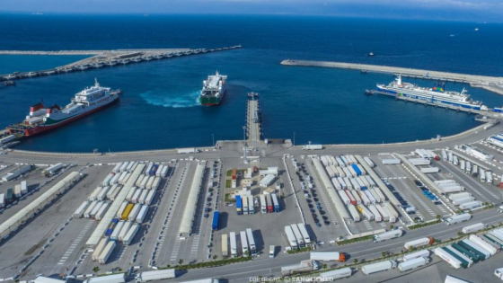 رقم معاملات السلطة المينائية طنجة المتوسط بلغ 1,026 مليار درهم عند متم مارس الماضي