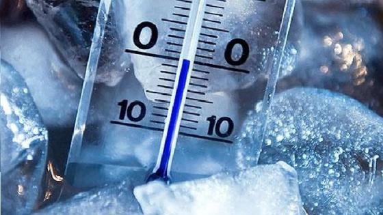 تساقطات ثلجية وطقس بارد ابتداء من يوم غد الجمعة بعدد من أقاليم المملكة