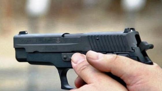 مفتش شرطة بطنجة يستعمل سلاحه الوظيفي لتوقيف أربعيني عرض سلامة المواطنين لاعتداء خطير