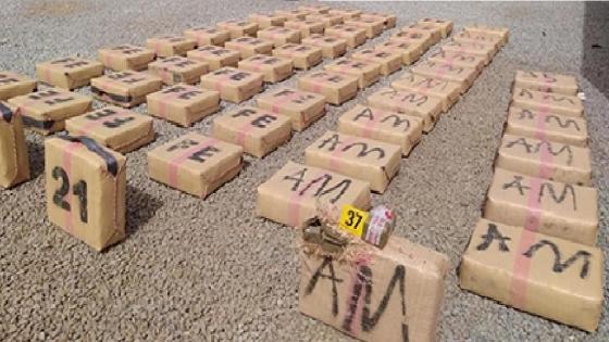 كلميم… إحباط عملية للتهريب الدولي للمخدرات وحجز طن و603 كيلوغرام من مخدر الشيرا