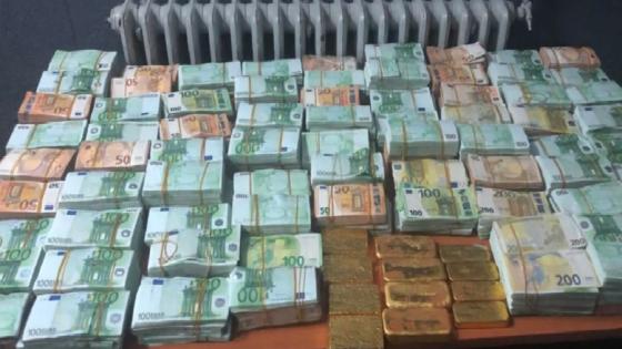 الأمن يتمكن من حجز 20 كيلوغراما من صفائح الذهب وأزيد من مليوني أورو بوجدة