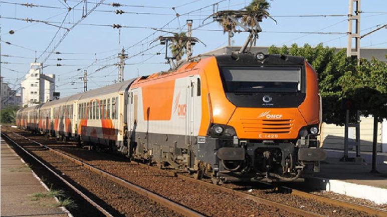 "ONCF" يطلق أول خدمة للنقل المتعدد الوسائط المكمل للقطار "قطار+ سيارة"