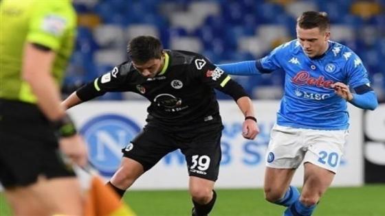 نابولي ينتصره على فريق سبيزيا بأربعة أهداف ويكمل عقد المتأهلين للمربع الذهبي