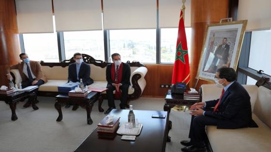 العثماني يشدد على ضرورة تطوير تكنولوجيا المعلومات والإتصال وترحيل الخدمات بالمغرب