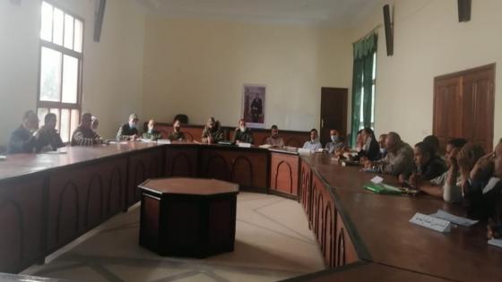 إمنتانوت… إجتماع اللجنة المحلية للتنمية البشرية يتطرق لواقع التعليم والصحة والبنية التحتية