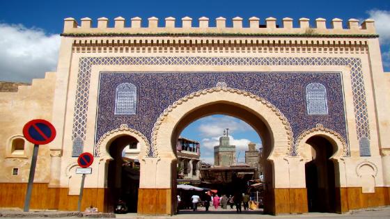 فاس… عمليات مراقبة الولوج والخروج من المدينة لم يطرأ عليها أي تغيير