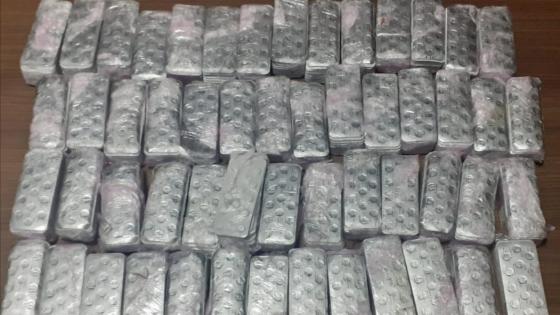 أمن القنيطرة يوقف متورطا في حيازة مايزيد عن 16 ألف قرص طبي مخدر