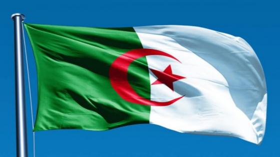 الحكم بالسجن النافذ على رؤساء وزراء و وزراء سابقين بالجزائر بتهم تتعلق بالفساد