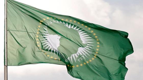 إعادة إنتخاب “فورتشن زيفانيا تشارومبيرا” رئيسا للبرلمان الإفريقي