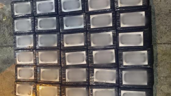 أمن ميناء طنجة المتوسط يجهض عملية لتهريب 33 كيلوغراما من مخدر الكوكايين الخام