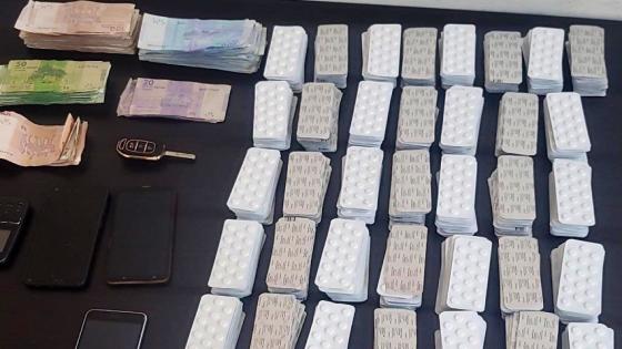 أمن مكناس يوقف ثلاثة متورطين في حيازة 6420 قرص طبي مخدر