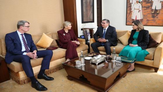 أخنوش يجري مباحثاث مع عاهلة هولندا “الملكة ماكسيما”