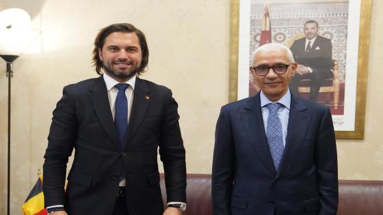 الطالبي العلمي يتباحث مع رئيس الحزب الليبرالي البلجيكي “جورج لوي بوشي” 