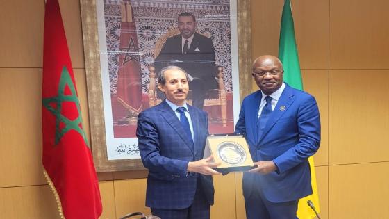 الداكي يستقبل وزير العدل بالغابون