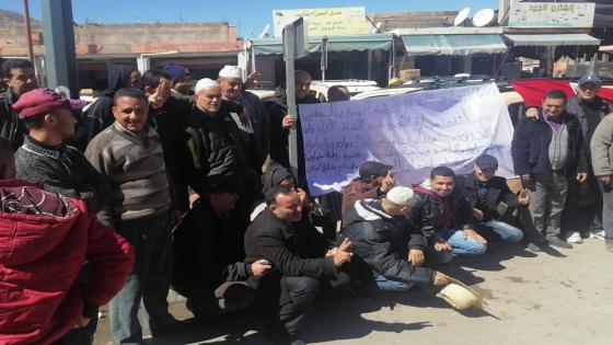 إمنتانوت: شلل تام بمحطة الطاكسيات الصنف الأول بسبب إضراب القطاع