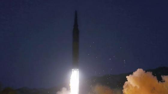 كوريا الشمالية تطلق صاروخا باليستيا بإتجاه مياهها الشرقية