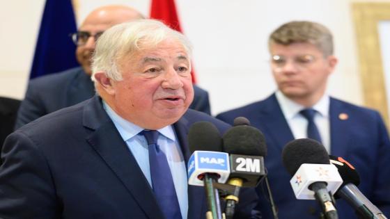 “جيرار لارشي” يدعو إلى تطوير الشراكة مع المغرب