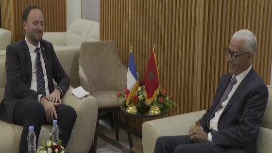 الطالبي العلمي يجري مباحثات مع رئيس لجنة الدفاع بالجمعية الوطنية الفرنسية