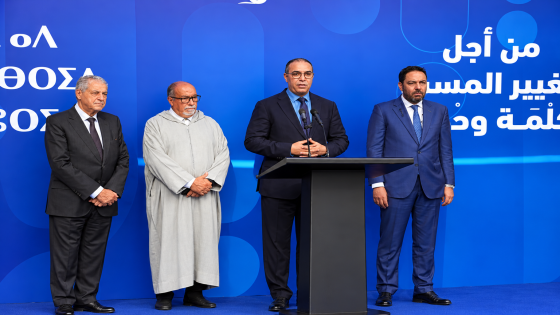 أوزين: الإصطفاف في الأغلبية أو المعارضة مجرد تداول.. والوطن يظل الثابت الأساسي