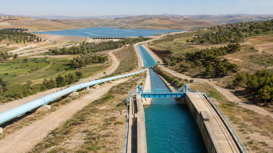 المغرب يعزز الربط بين الأحواض المائية بمشروع لنقل 800 مليون متر مكعب سنويا